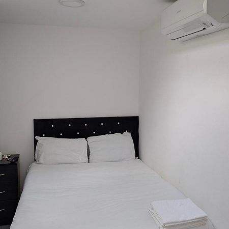 Cosy Rooms Ilford Luaran gambar